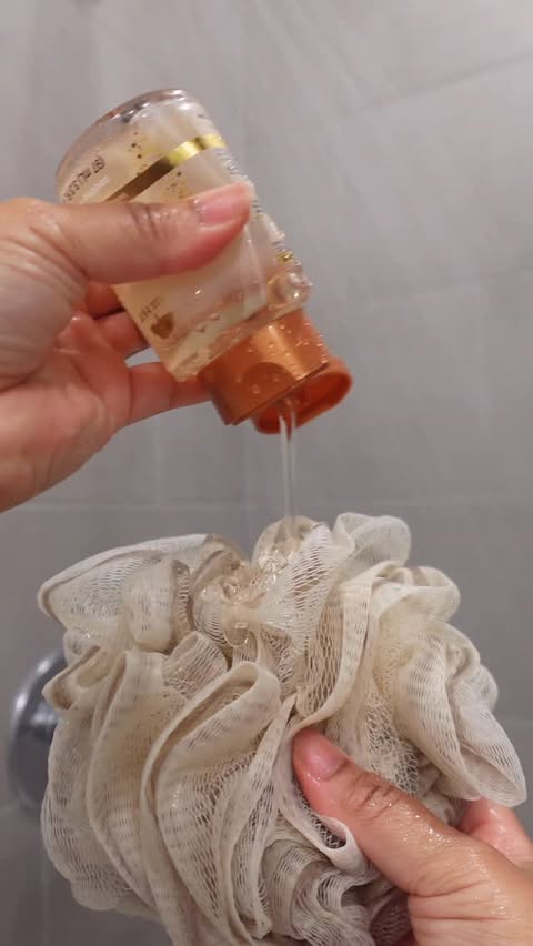 Instagram post by @tempestvlogss for Treehut. Caption reads: #treehutpartner Give the gift of soft and glowing....