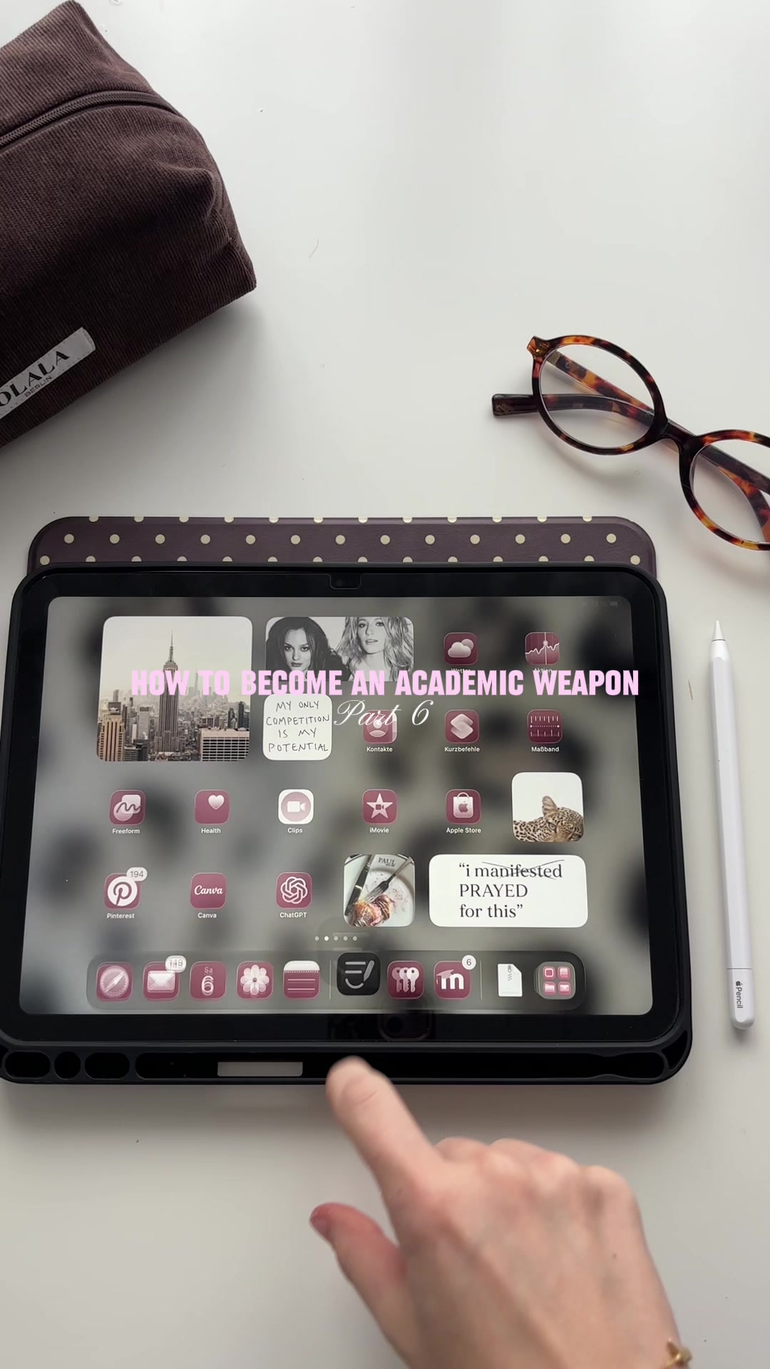 TikTok post by @salomeee.sgn for BURGA. Caption reads: [...] sie anwende! 🤎🍂🏫 #backtouni @BURGA....