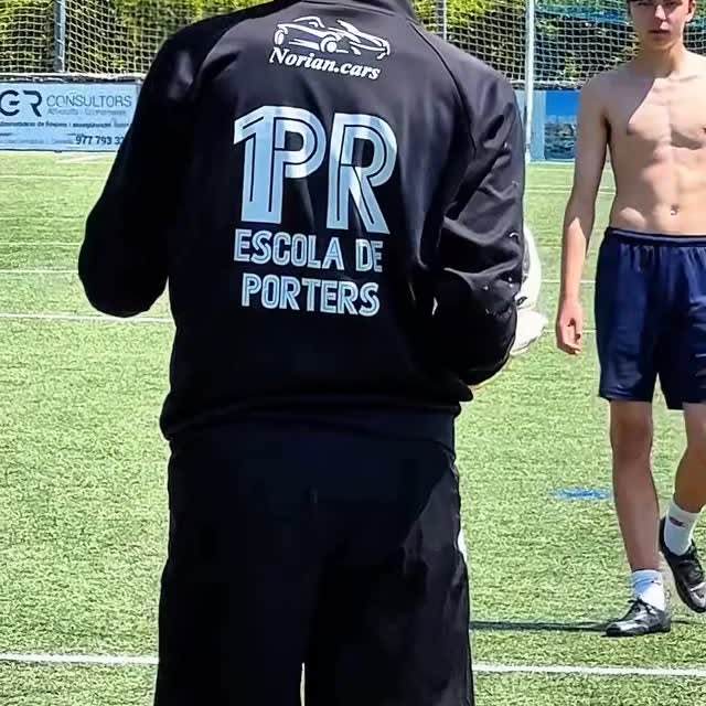 Instagram post by @primenewsclips for DrinkPrime. Caption reads: #summer #twins 💧 @drinkprime #summertime [...].