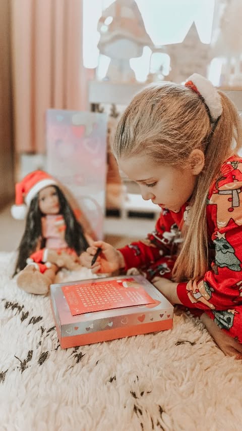 Instagram post by @sophia_and_williams_world for Argos. Caption reads: 🎁 Design A Friend 🎁
Ad.
.
Are you looking for a....