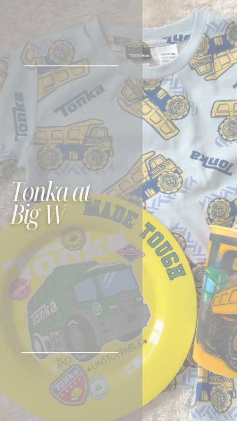 Instagram post by @life.with.twins.2021 for Woolworths. Caption reads: [...] at @bigwaustralia and drinkware in....