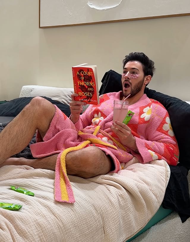 Instagram post by @mannymua733 for Liquid IV. Caption reads: [...] been gooooooood lately with all this energy....