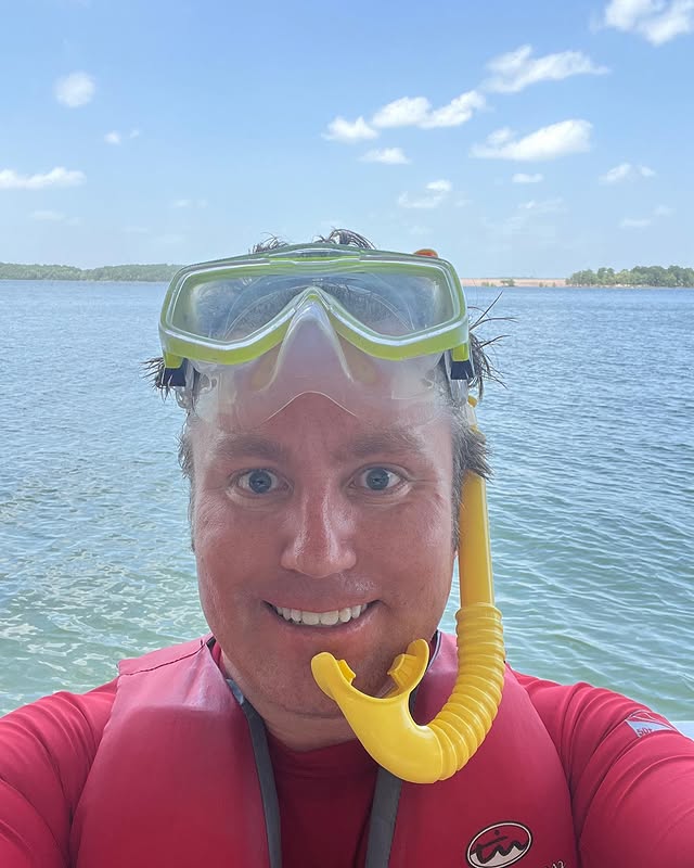 Instagram post by @tommyswanhaus for LANISTAR. Caption reads: Sea The World Differently With LANISTAR. Become....