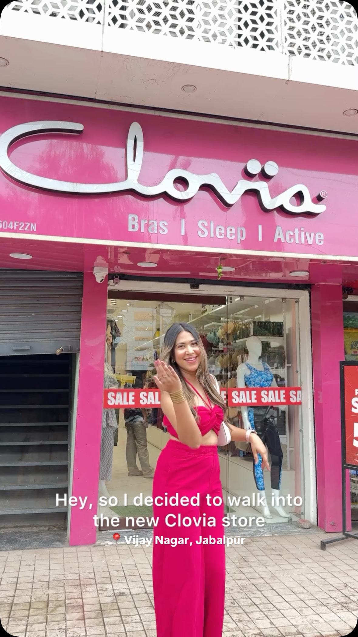 Instagram post by @priyanshajain for Clovia. Caption reads: Clovia is finally in Vijay Nagar, Jabalpur! [...].
