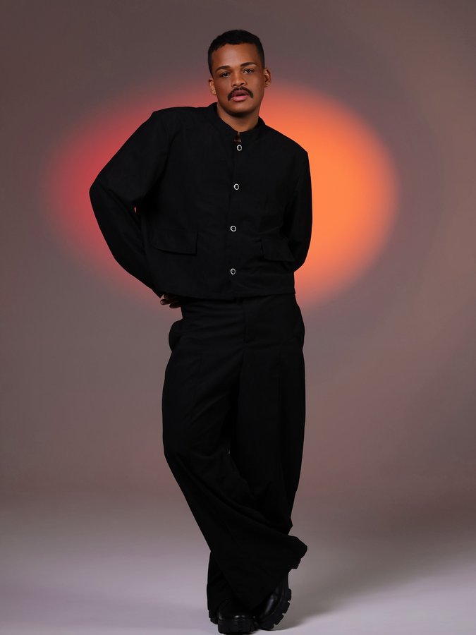 Instagram post by @rafaelbittencourtz for Incerunmen. Caption reads: [...] adjectives and you guys.. 
.
.
❤️ By....