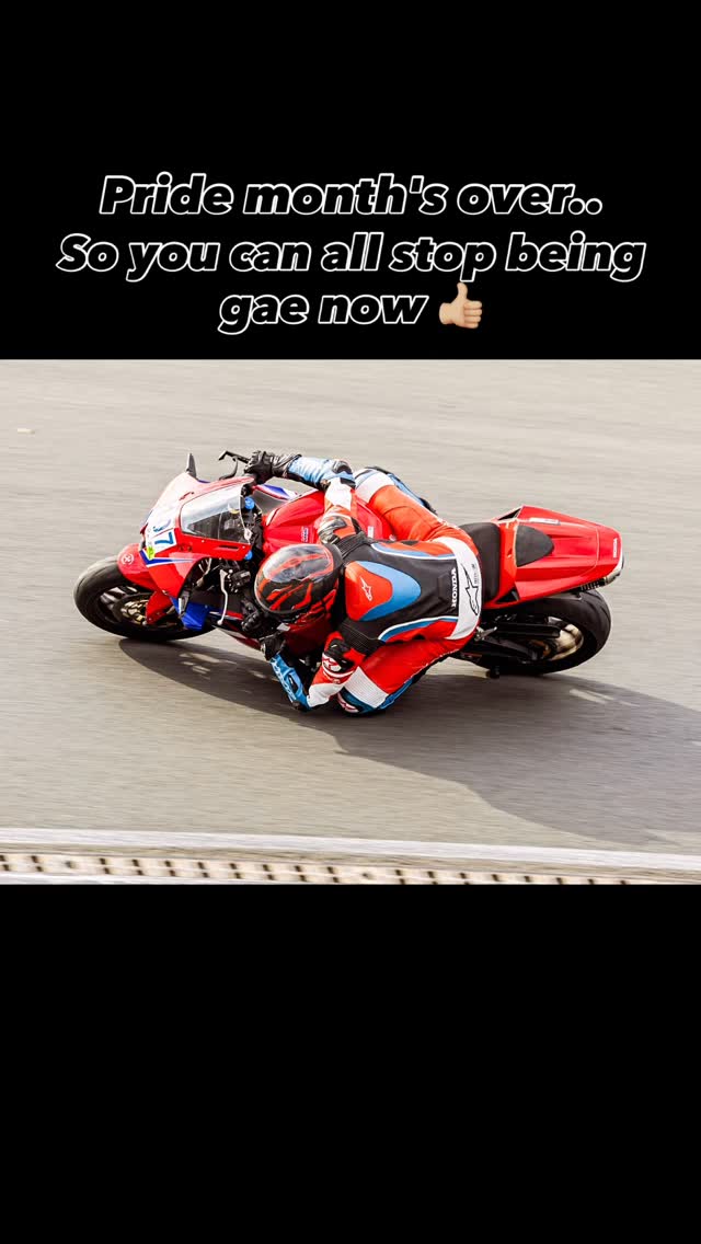 Instagram post by @elelo_pinto for Ruroc. Caption reads: [...] it lasted, Suzuki boys 🫶🏼 • Wearing @ruroc....