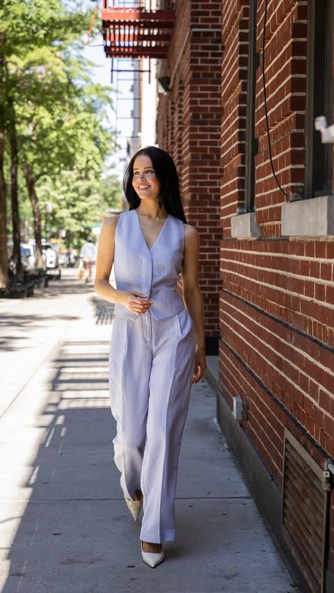 Instagram post by @julietmackayy for Ann Taylor. Caption reads: [...] season for office wear is Summer and....