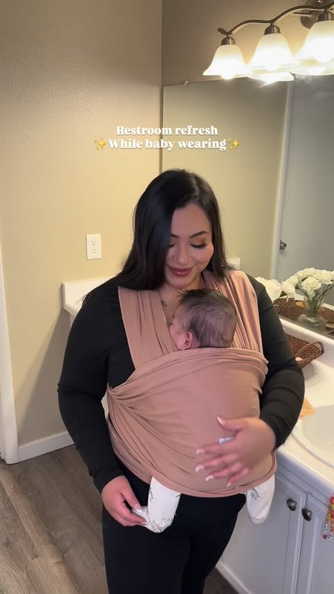 Instagram post by @maritzarubalcava_ for Tineco. Caption reads: Mom multitasking at its finest🫶💘 @tinecoglobal.