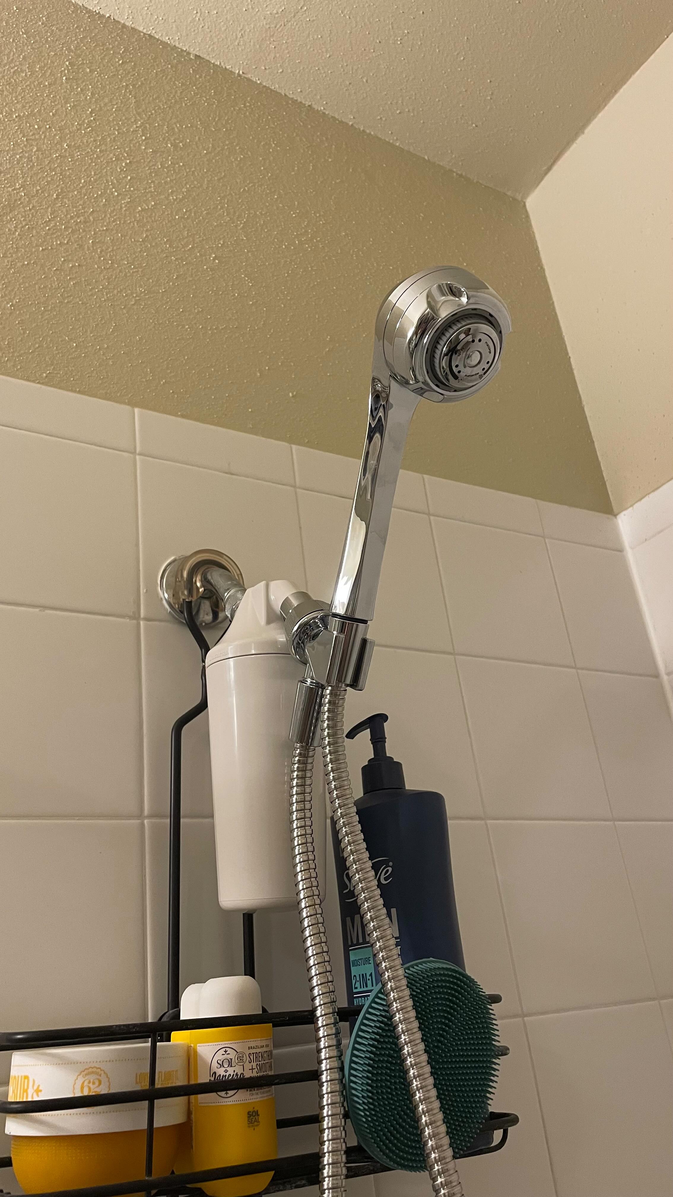 Instagram post by @theproductobsessedmom for Aquasana. Caption reads: Gifted by @aquasana 
💦 Aquasana’s water filter....