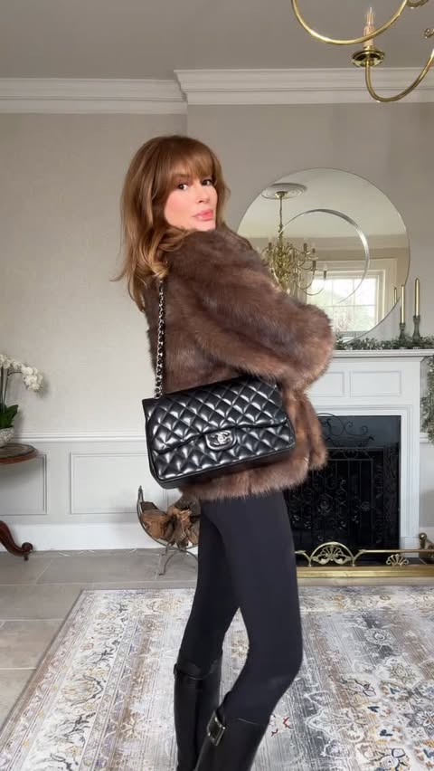 Instagram post by @xandistyle for Topshop. Caption reads: Faux fur energy 🤩

Faux fur coat from @topshop....