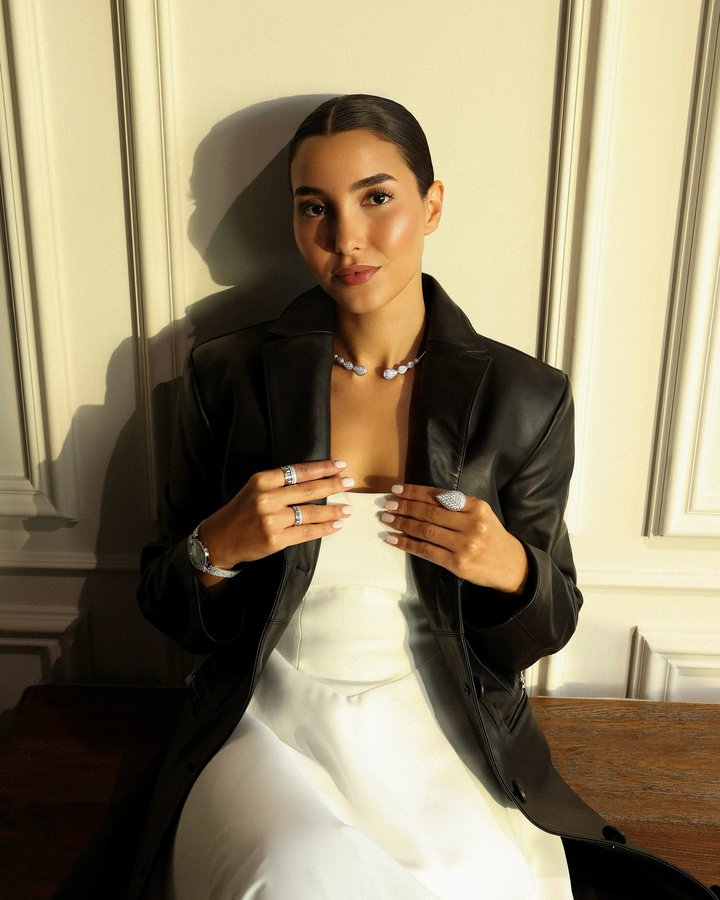 Instagram post by @dr.maramdouzi for Boucheron. Caption reads: Diamonds are a girl’s best friend 💎
@boucheron.