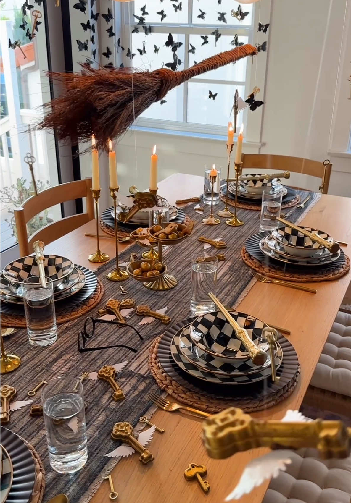 TikTok post by @jessiejanedaye for Food Network. Caption reads: #ad Chocolate Flying Keys 🗝️ for @Harry Potter ✨....