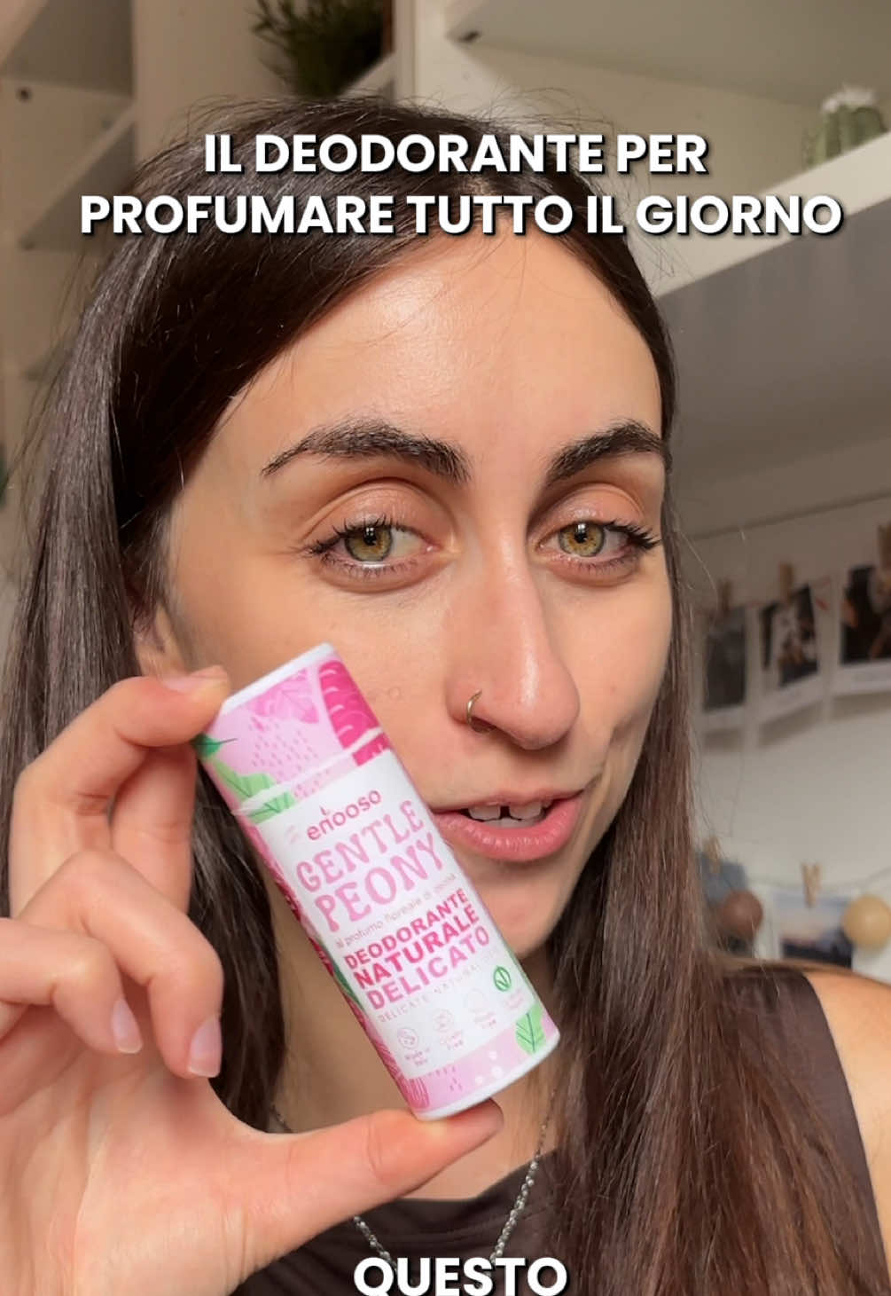 TikTok post by @deblix.ugc for Enooso. Caption reads: @Team Enooso🌿Cosmetici solidi 💚. #deosolido #deo....
