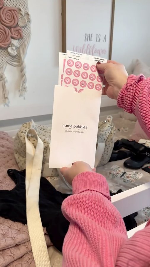 Instagram post by @gall_adventures for Name Bubbles. Caption reads: We’ve been in our hockey era for years and are now....