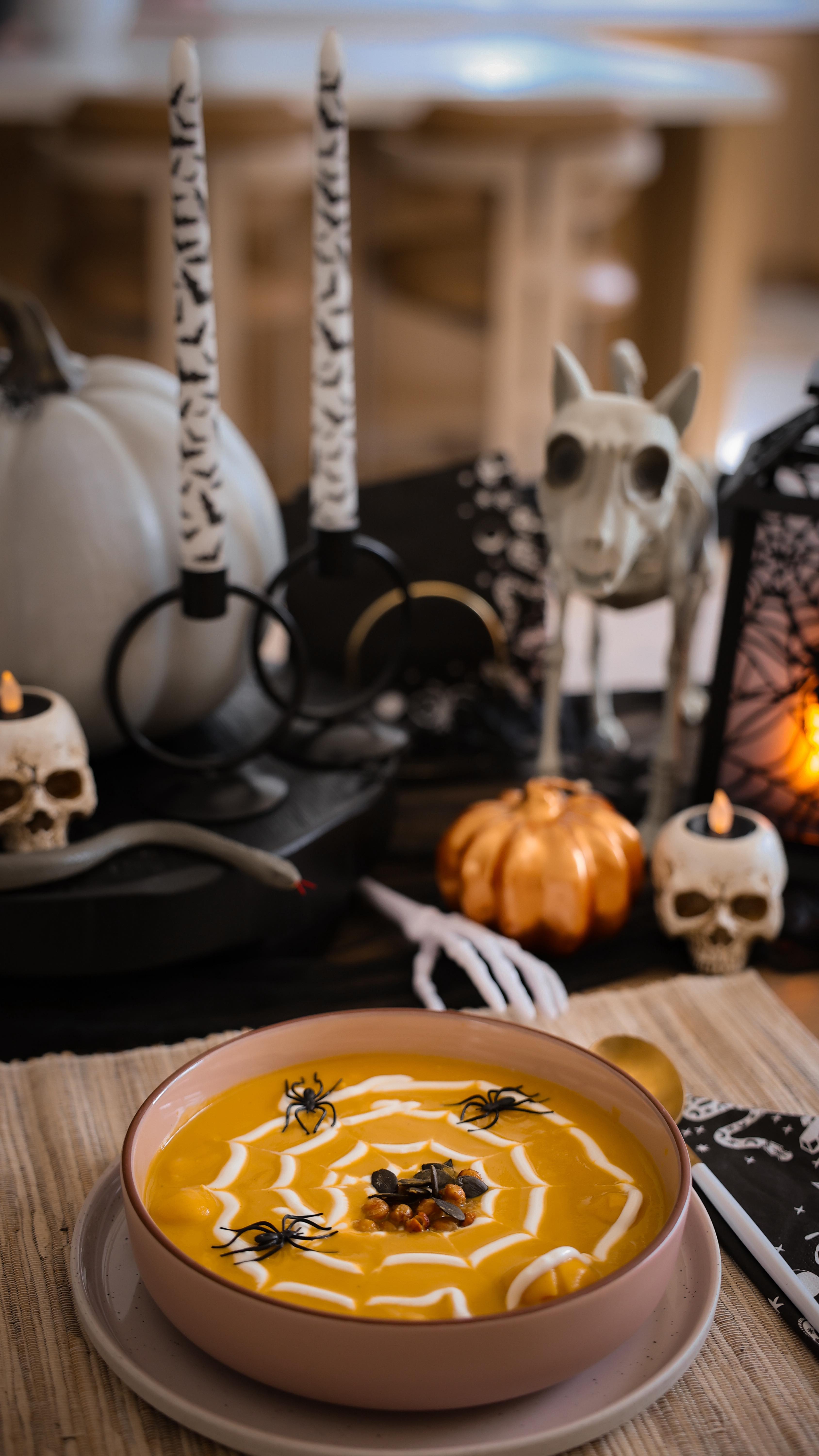 Instagram post by @unstoppable.mama for Healthy Planet. Caption reads: [...] creepy dish using ingredients from....