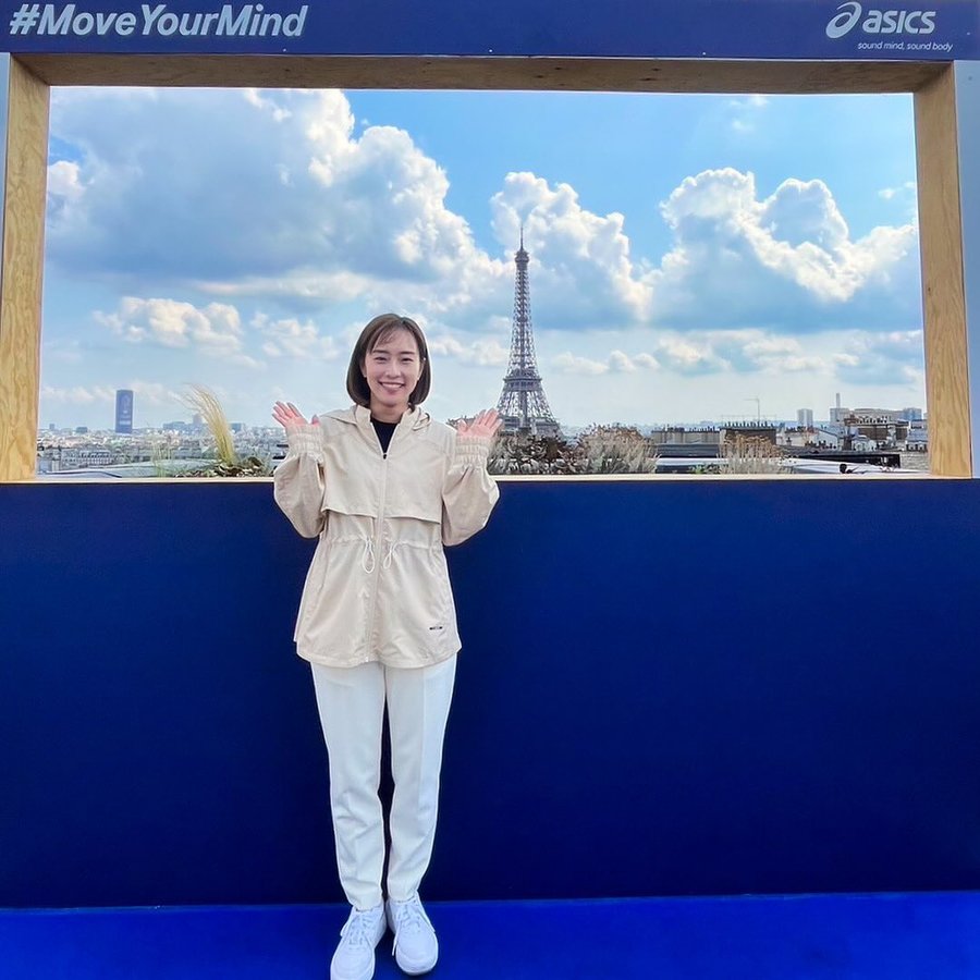 Instagram post by @kasumi.ishikawa_official for ASICS Japan. Caption reads: #ASICS さんがパリでアスリート向けに開いているASICS HOUSEに行ってきました！....