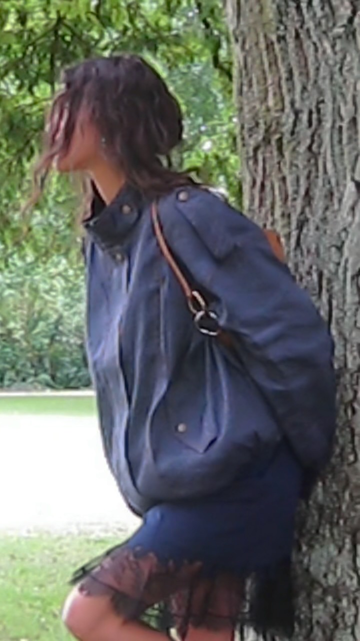 Instagram post by @ameliekpf for STAUD. Caption reads: Endless summer @staud.clothing #staudclothing | Ad.