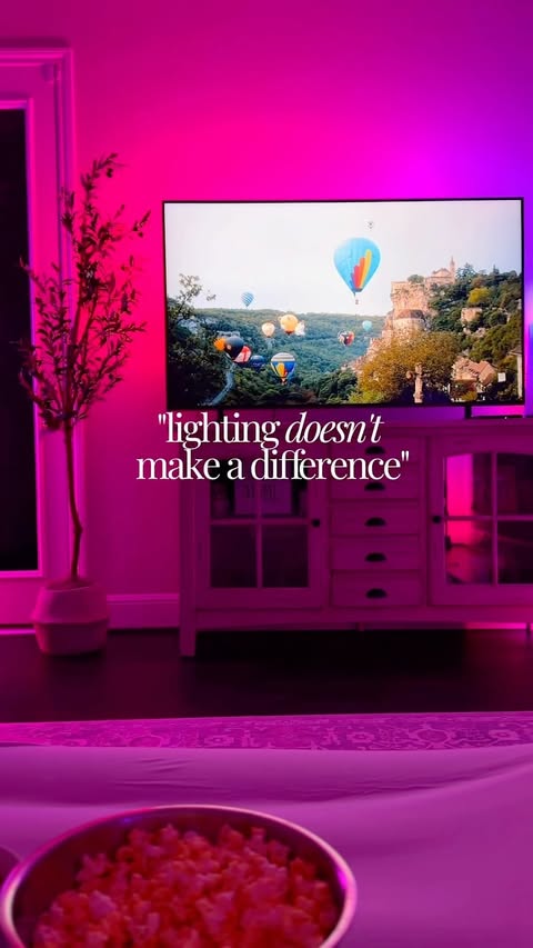 Instagram post by @erika_cullen for Philips Hue. Caption reads: [...] kids has been so much fun. 🎬🍿✨ @philipshue....