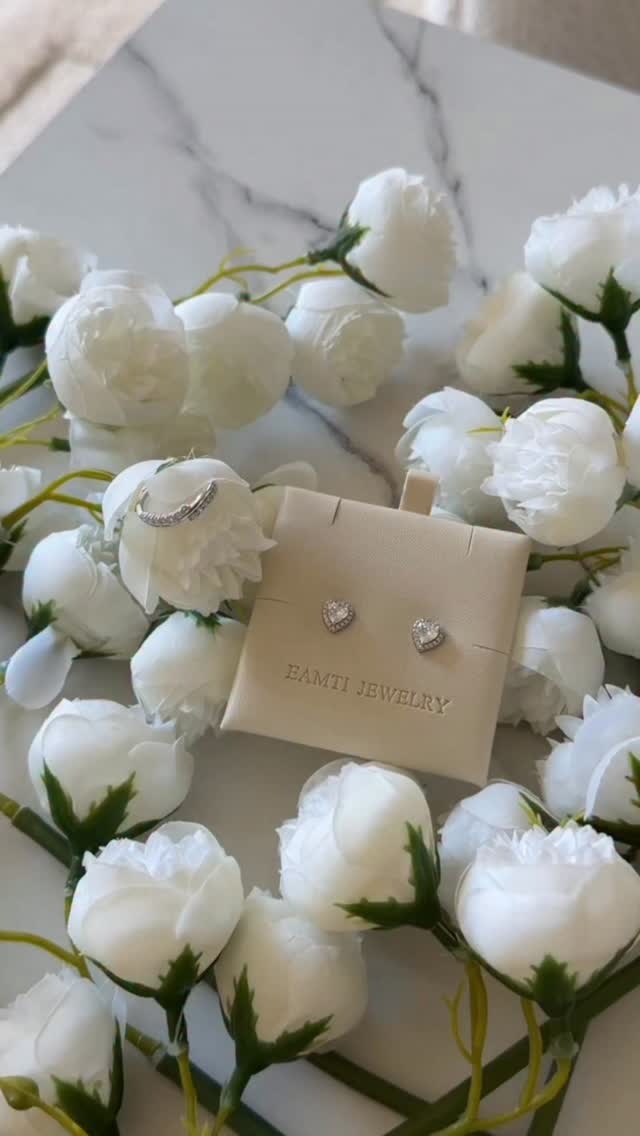 Instagram post by @alice.shevchuk for EAMTI Jewelry. Caption reads: Sharing a little sparkle from @EAMTI Jewelry ✨....