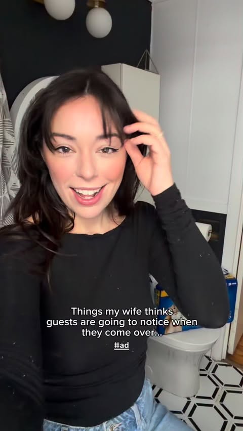 Instagram post by @allieandsam for Charmin. Caption reads: [...] that will really impress your guests!....