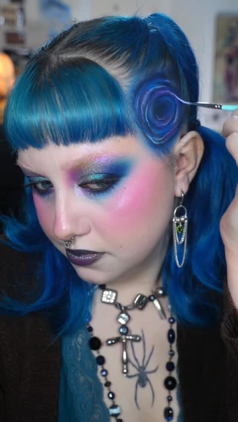 Instagram post by @pippambarnes for Beauty Bay. Caption reads: this comment got 30k likes so ofc i had to oblige....