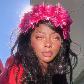 Instagram post by @kxtbonifacio for Alamar Cosmetics. Caption reads: 🌺🌸In the Garden🌸 🌺
@aliyqh 
————————————
In....