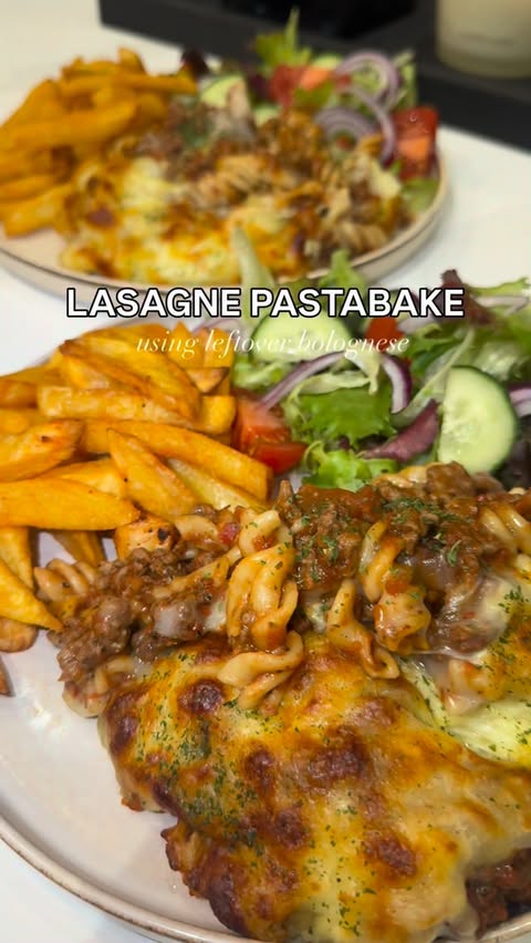 Instagram post by @boothys_sw_insta19 for JD SEASONINGS. Caption reads: We had a tub of bolognese left over from monday so....