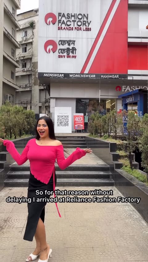 Instagram post by @drtridishapathak for Fashion Factory. Caption reads: [...] Exchange Festival is Back at Fashion....
