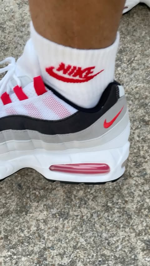 Instagram post by @_cbake for StockX. Caption reads: [...] favorite OG colorway in the 9 5? s/o @stockx....