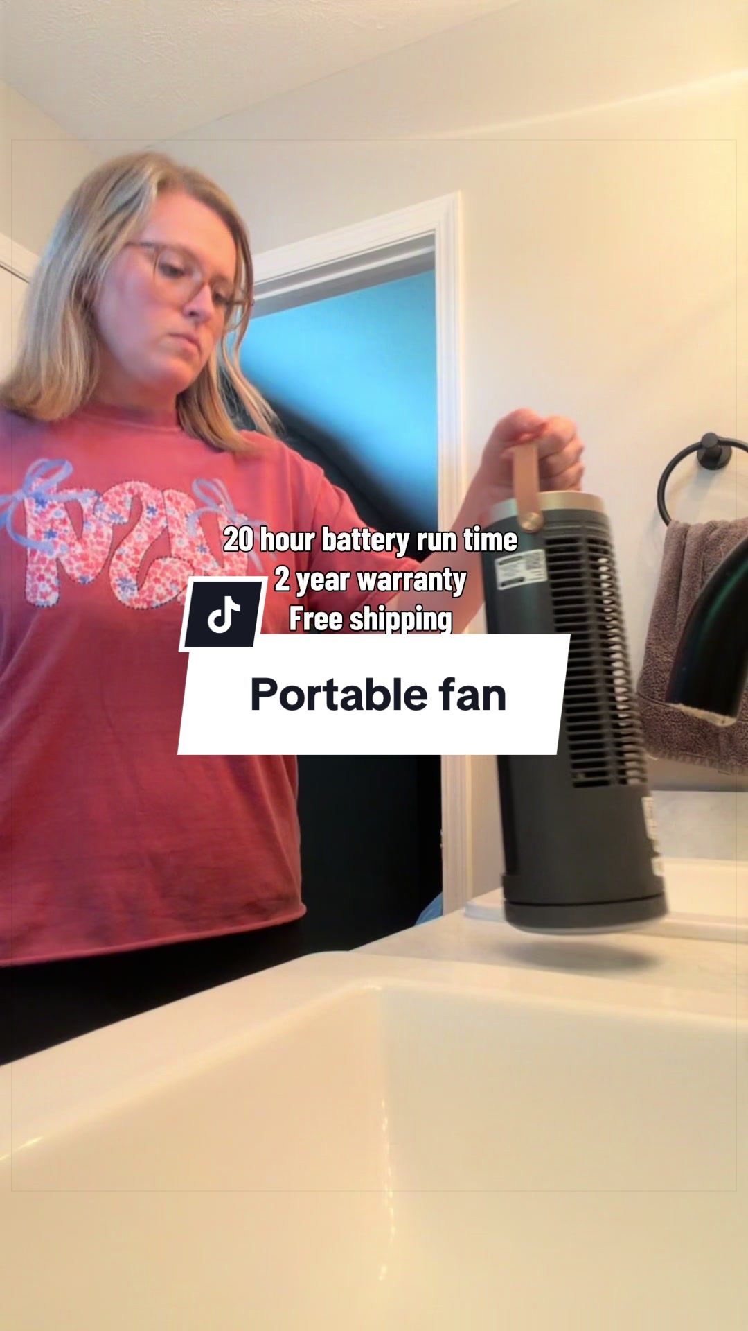 TikTok post by @thedailywith_kaylee for Levoit. Caption reads: [...] No cords to deal with! @LEVOIT #levoitfan....