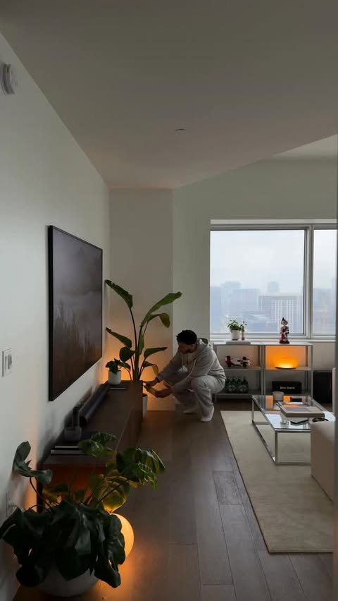 Instagram post by @xterrencebjr for Miracle-Gro. Caption reads: [...] warmth, color, and life 🌿

I use....