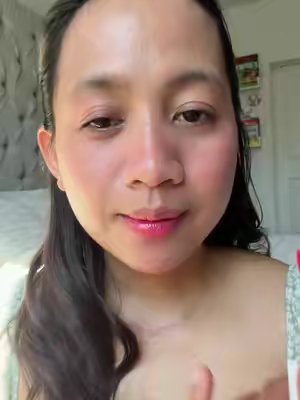 TikTok post by @nhamaekristle for Dinto Cosmetics. Caption reads: [...] without the sticky feeling. 🤍 @Dinto....