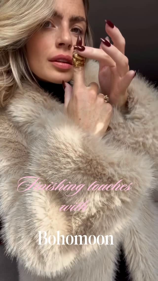 Instagram post by @laurenarthurs_ for BOHOMOON. Caption reads: @bohomoon is always the finishing touch ✨ Their....