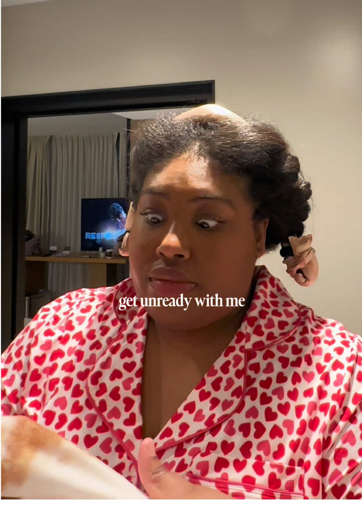 TikTok post by @alexandriaawillis for Kitsch. Caption reads: [...] 💗 #getunreadywithme #nighttimeroutine....