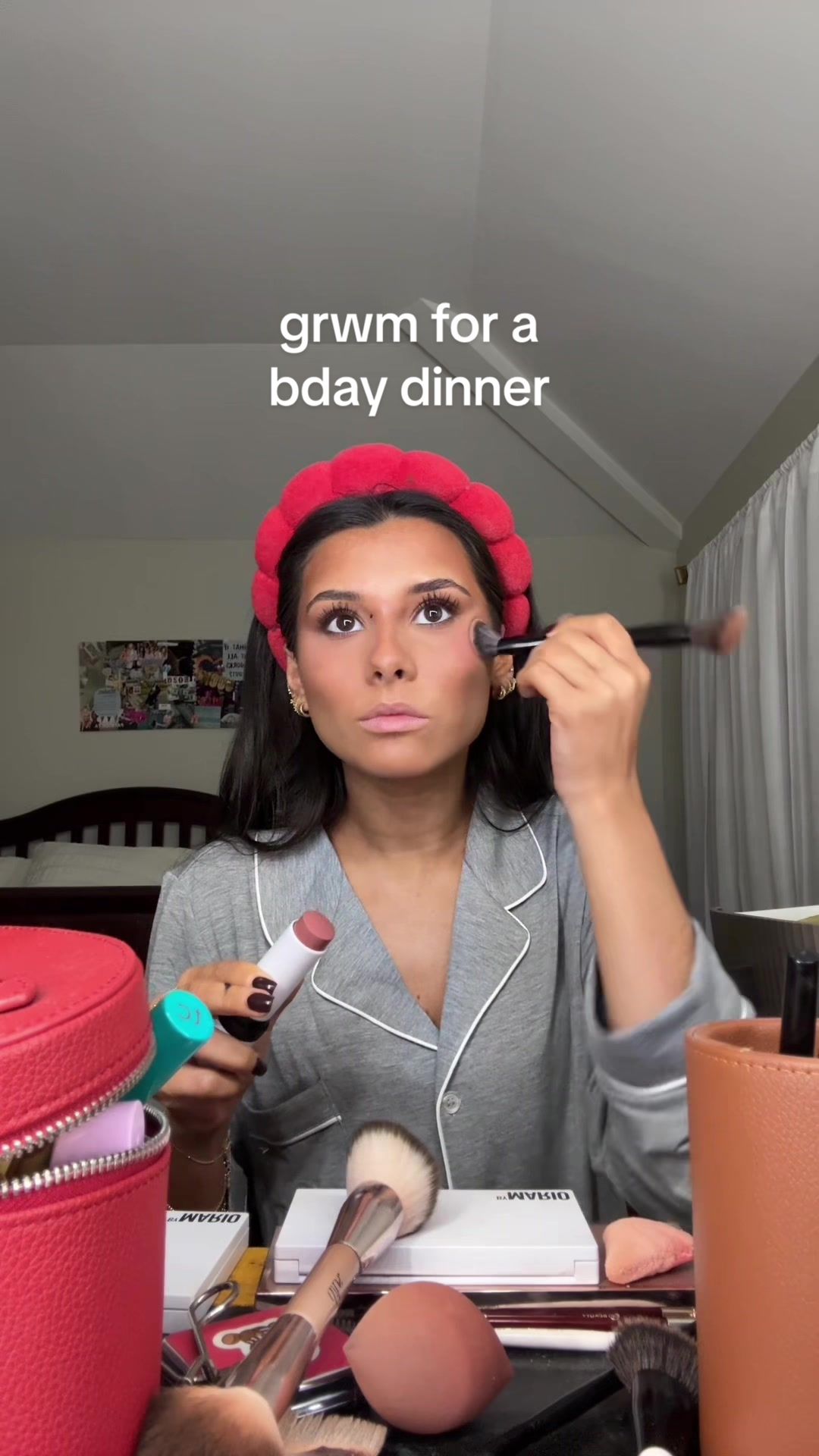 TikTok post by @sofiareparto for Morphe. Caption reads: [...] @Charlotte Tilbury @Benefit Cosmetics @rhode....