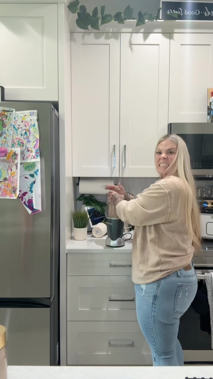 Instagram post by @itsmamacookie for Aeroflow Urology. Caption reads: Watch me almost bust my butt, lol shout out to....