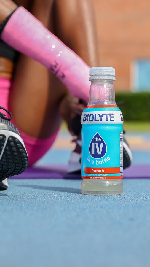 Instagram post by @anthxya for BIOLYTE. Caption reads: Hang out, hydrate and warm-up with me! I love to....