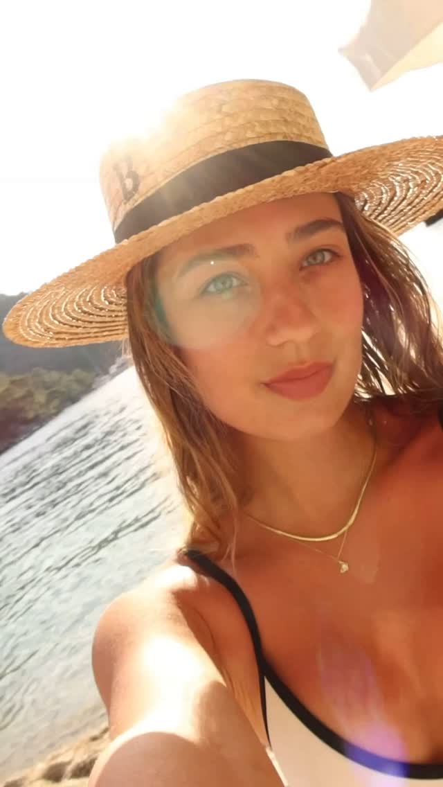 Instagram post by @betulavciofficial for Orebella. Caption reads: [...] my skin. Nature knows best and so does....