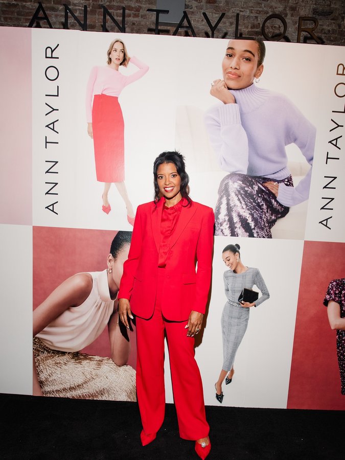 Instagram post by @reneeelisegoldsberry for Ann Taylor. Caption reads: [...] the holiday season last night with....