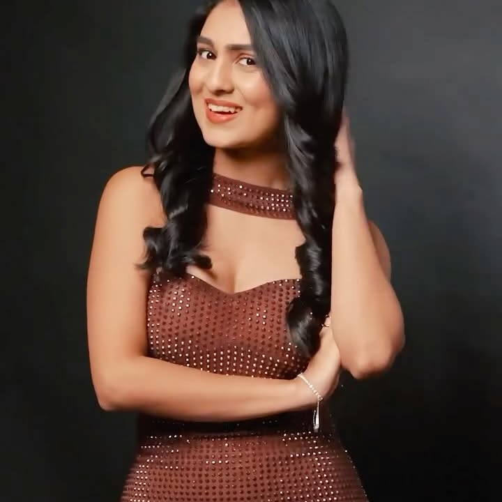 Instagram post by @ishika_bhargava for TRESemmé. Caption reads: ✨ When the spotlight’s on, let your gloss do the....