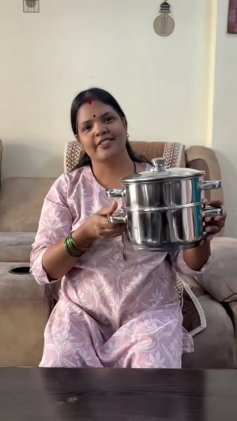 Instagram post by @manjumm2716 for The Indus Valley. Caption reads: 💚 The Indus Valley: 100% Healthy Cookware 🤩....