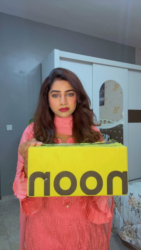 Instagram post by @mahwishayaz249 for Noon. Caption reads: Quality, authenticity, and speed — all in one glam....