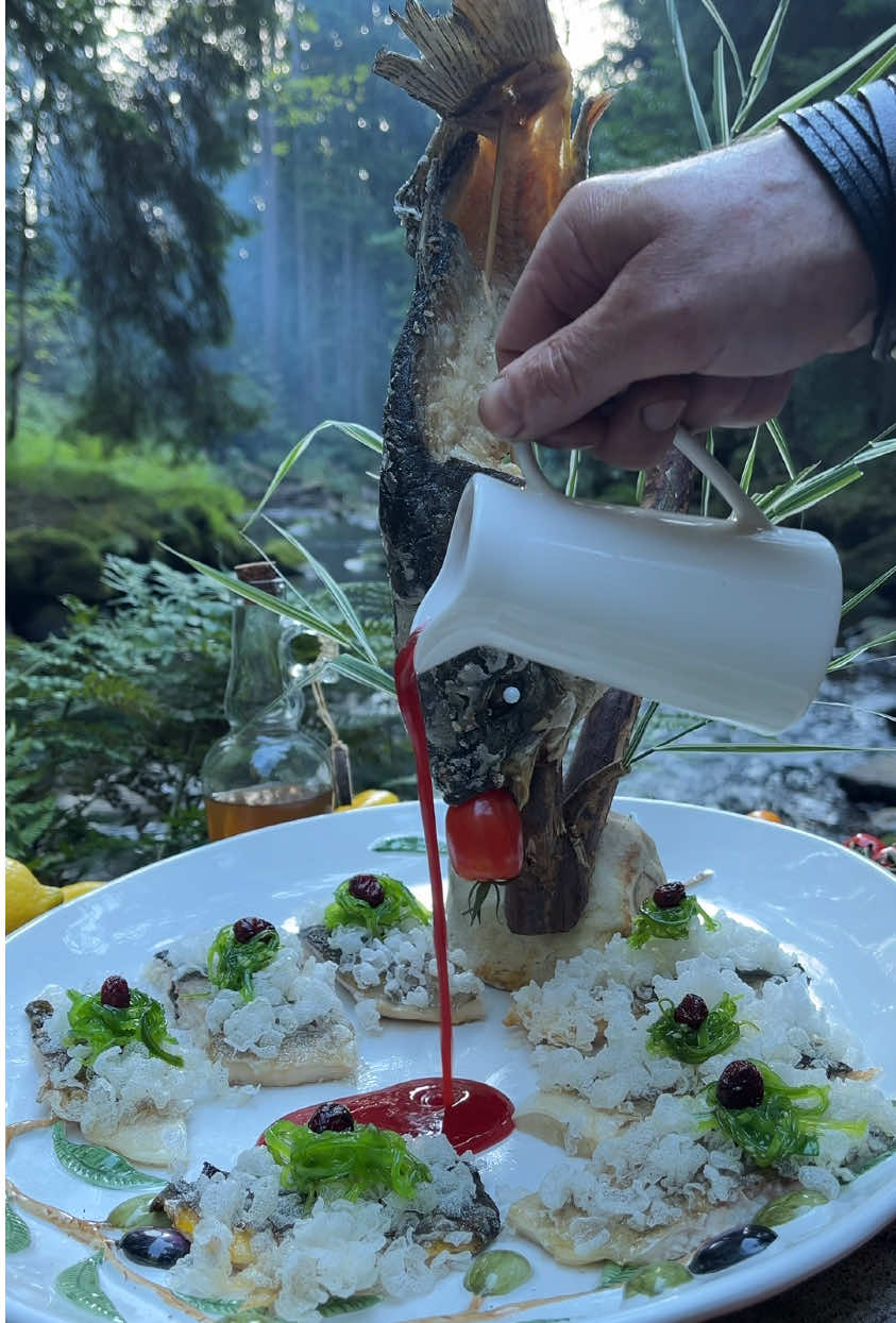 TikTok post by @momentosforest for The Nikos Knife. Caption reads: 🇺🇸 | Would you treat yourself to this incredibly....