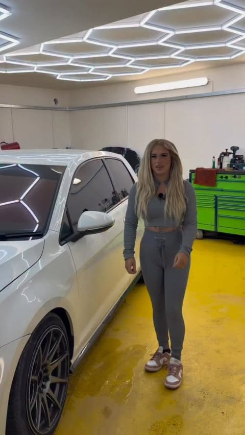 Instagram post by @cargirlkeris for Carly Connected Car. Caption reads: [...] on your Carly scanner today. AD....