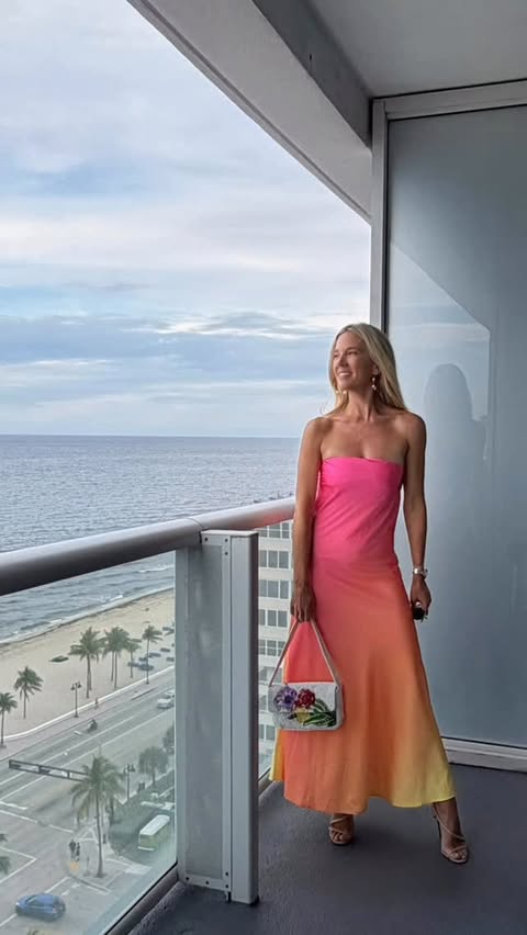 Instagram post by @roseandgreyfashion for 12TH TRIBE. Caption reads: If happiness were a dress code. @shop12thtribe #ad....