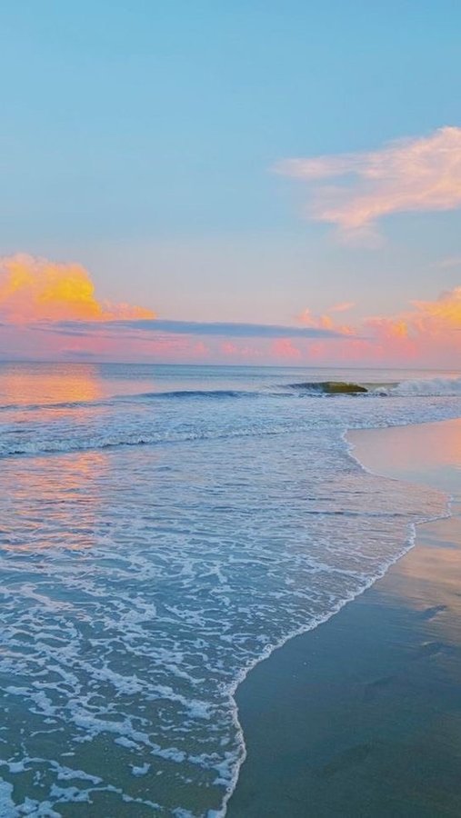 Instagram post by @emilyekissa for Ready To. Caption reads: night routine 🩵 @readytoinc 

-
#nightroutine....