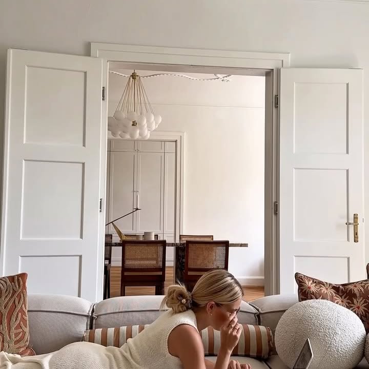 Instagram post by @melissaheld_ for EDITED. Caption reads: *anzeige
From day to night with @editedofficial....