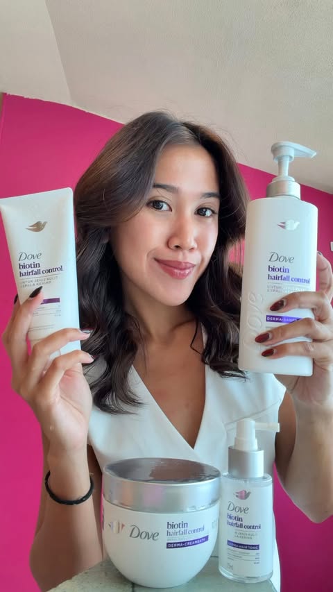 Instagram post by @nadysha.alana for Baby Dove. Caption reads: Puasa jalan, rambut tetap aman ga rontok ‍♀️✨....