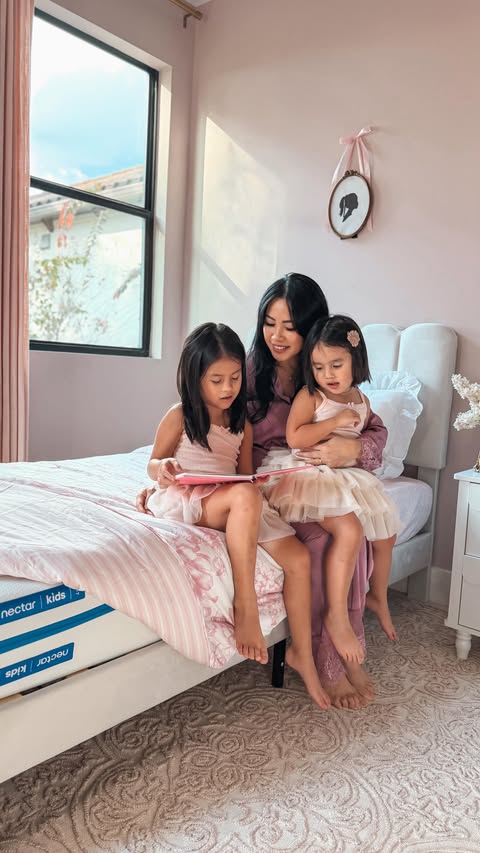 Instagram post by @crafts_by_thaowie for Nectar Sleep. Caption reads: Comment LINK and I’ll link all the things in this....