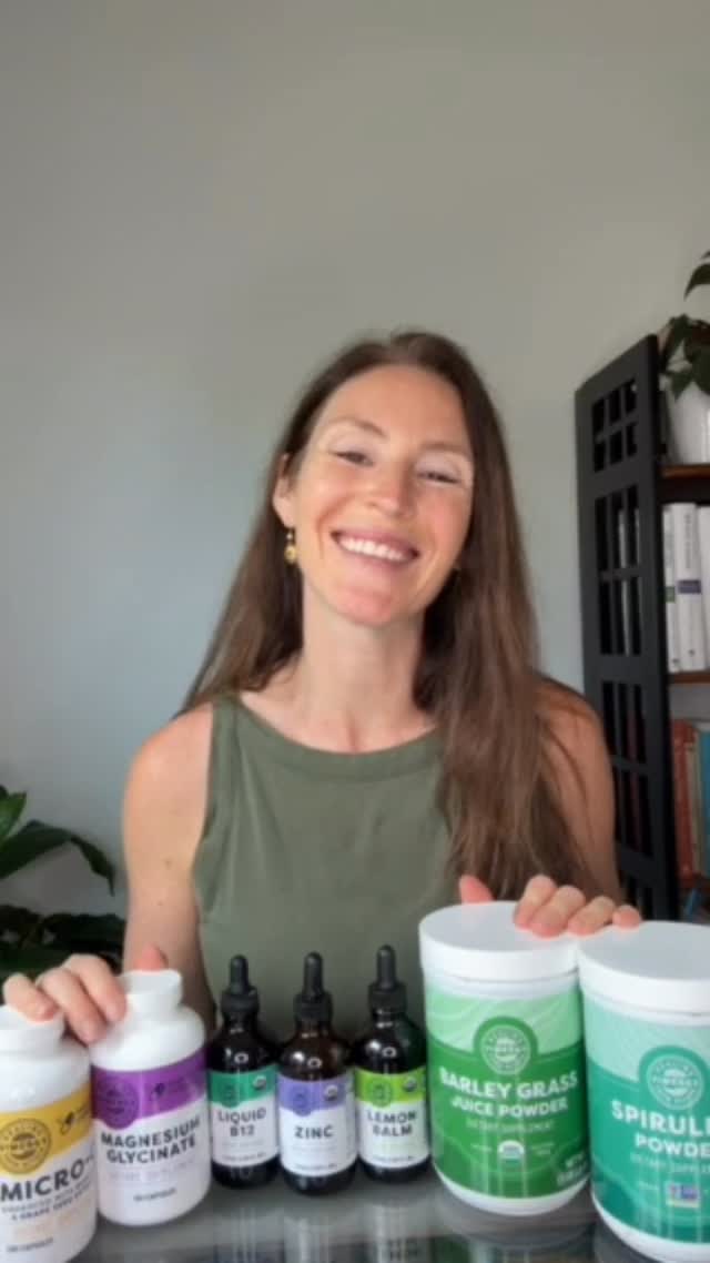 Instagram post by @amber_holisticnurse_coach for Vimergy. Caption reads: [...] coach @amber_holisticnurse_coach trusts....